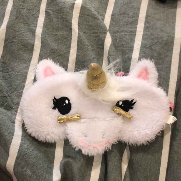 Sweet dreams eye mask set!! 💖 - Picture 4 of 7